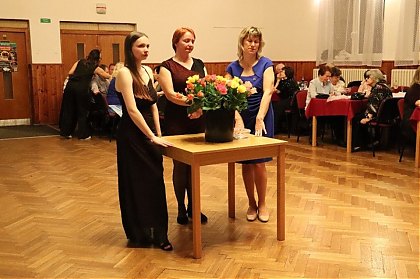 Spolecensky_bal_14_S_eeer_076.jpg