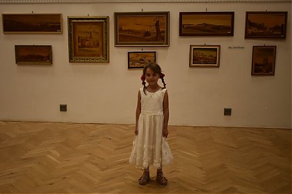 DSC_0015~3.JPG
