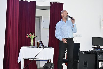 DSC_0025~7.JPG
