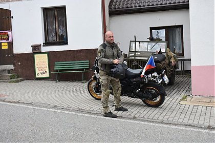 DSC_0057~4.JPG