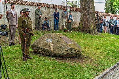 Název souboru=09~10.jpg
Velikost souboru=232KB
Rozměry=960x639
Datum přidání=22. Květen 2025 09~10.jpg