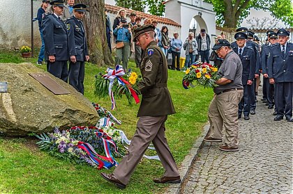 Název souboru=15~6.jpg
Velikost souboru=216KB
Rozměry=960x639
Datum přidání=22. Květen 2025 15~6.jpg