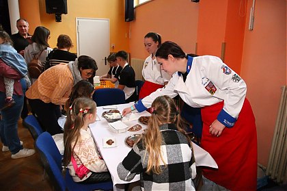 Název souboru=IMG_6579.JPG
Velikost souboru=116KB
Rozměry=960x640
Datum přidání=03. Prosinec 2025 IMG_6579.JPG