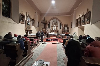 Název souboru=20251130_165944.jpg
Velikost souboru=124KB
Rozměry=960x720
Datum přidání=05. Prosinec 2025 20251130_165944.jpg