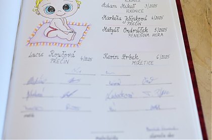 Název souboru=DSC_6714.JPG
Velikost souboru=65KB
Rozměry=640x960
Datum přidání=08. Prosinec 2025 DSC_6714.JPG